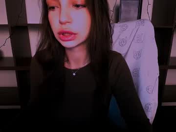 Lexi_Jos Chaturbate stream image from December 20, 2024