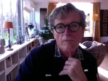 Macmiche Chaturbate stream image from December 20, 2024