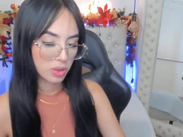 Mia_Jonnees Chaturbate stream image from December 20, 2024
