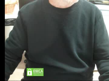 Obedient64 Chaturbate stream image from December 20, 2024
