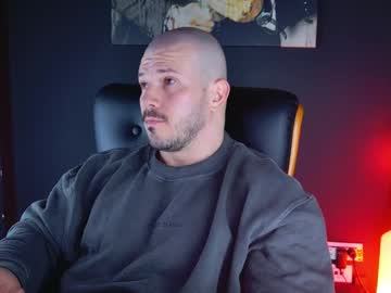 Angeloeric Chaturbate stream image from December 20, 2024