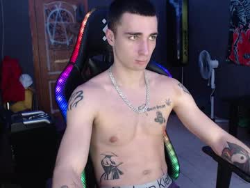 Eduard_Loveee Chaturbate stream image from December 20, 2024