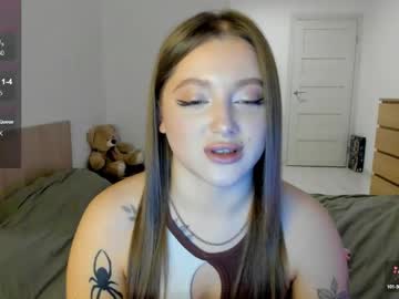 Ju_Lii Chaturbate stream image from December 20, 2024