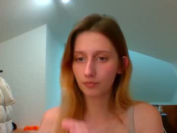 Luna_Xsensual Chaturbate stream image from December 20, 2024