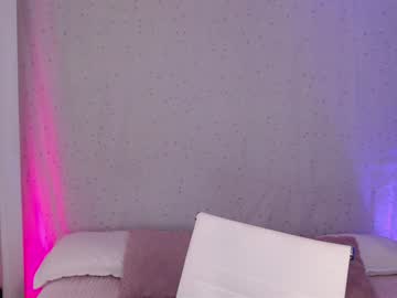 Sophie_Bss Chaturbate stream image from December 20, 2024