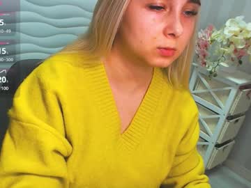 Vikiwaitingforyou Chaturbate stream image from December 20, 2024