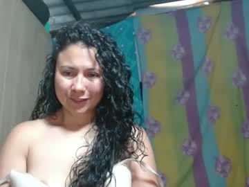 Adrianatellez Chaturbate stream image from December 20, 2024