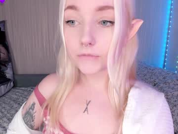 Artenora Chaturbate stream image from December 20, 2024