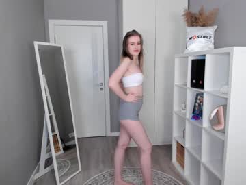 Christine_Bae Chaturbate stream image from December 20, 2024