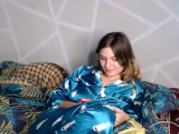 Coolrebeta Chaturbate stream image from December 20, 2024