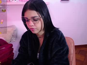 Emma__Boo_ Chaturbate stream image from December 20, 2024