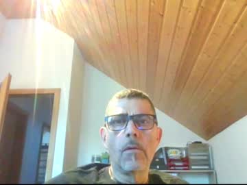 Gen3841 Chaturbate stream image from December 20, 2024