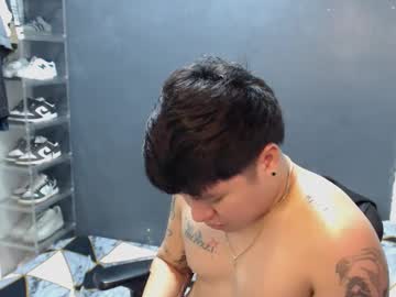 Kenhotline911 Chaturbate stream image from December 20, 2024