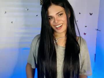 Maddiejackson Chaturbate stream image from December 20, 2024