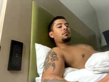 Miamiclos1 Chaturbate stream image from December 20, 2024