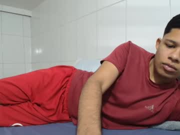 Pedrosr3 Chaturbate stream image from December 20, 2024