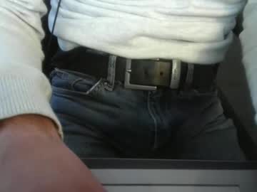 Stevefootaddict2 Chaturbate stream image from December 20, 2024
