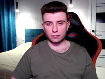 Honey_Furry Chaturbate stream image from December 20, 2024