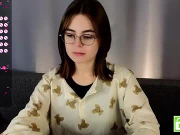 Lizbethblowe Chaturbate stream image from December 20, 2024