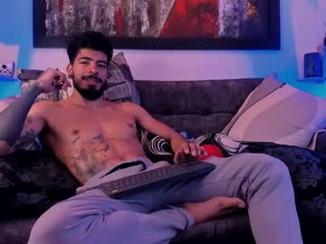 Wolferatus Chaturbate stream image from December 20, 2024