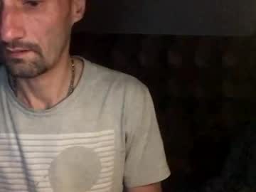 Zervale Chaturbate stream image from December 20, 2024