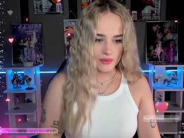 Ellensoftt Chaturbate stream image from December 20, 2024