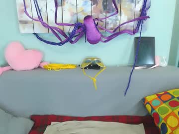 Everly_Rays Chaturbate stream image from December 20, 2024