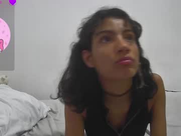 Helia_N_Amy Chaturbate stream image from December 20, 2024
