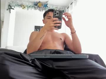 Hotay_ Chaturbate stream image from December 20, 2024