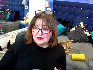 Lady_Estelle Chaturbate stream image from December 20, 2024