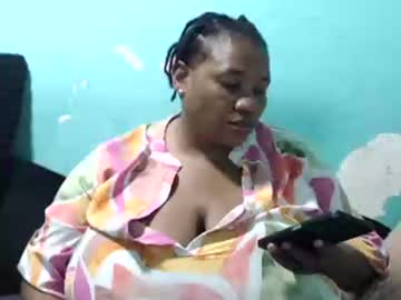 Nastybustylisaxx Chaturbate stream image from December 20, 2024