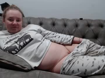 Queenmymind Chaturbate stream image from December 20, 2024