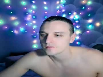 Snikersl Chaturbate stream image from December 20, 2024