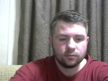 Snowyqred Chaturbate stream image from December 20, 2024