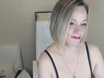 Tilly_Eliot Chaturbate stream image from December 20, 2024