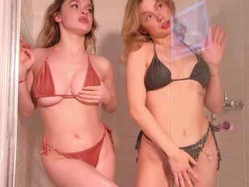 April_Blush Chaturbate stream image from December 20, 2024