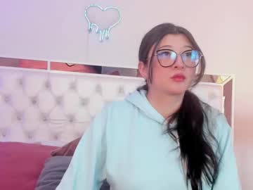 Hannaasweet Chaturbate stream image from December 20, 2024