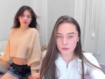 Lucky_Peach Chaturbate stream image from December 20, 2024