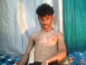 Lukebigcock64 Chaturbate stream image from December 20, 2024
