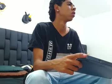 Angeldaz69 Chaturbate stream image from December 20, 2024