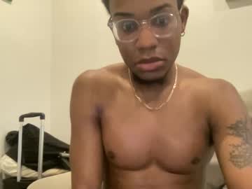 B2001bc Chaturbate stream image from December 20, 2024