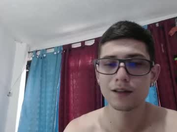 Felipe227 Chaturbate stream image from December 20, 2024