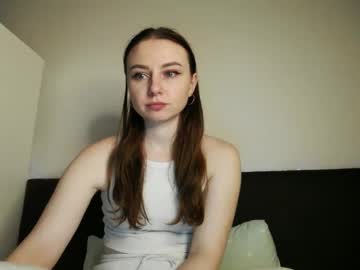 Lisevans Chaturbate stream image from December 20, 2024