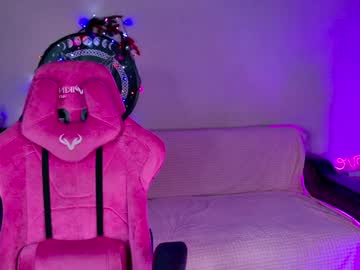 Shawty_Blonde Chaturbate stream image from December 20, 2024