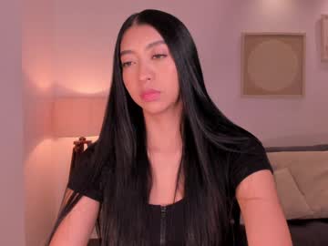 Sussyrosse_ Chaturbate stream image from December 20, 2024