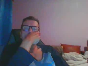Ulmeni4 Chaturbate stream image from December 20, 2024