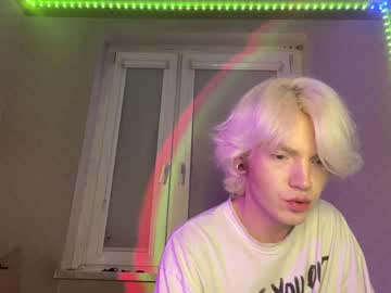Uvshiba Chaturbate stream image from December 20, 2024