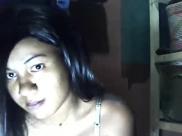 Aicharoue_19 Chaturbate stream image from December 20, 2024