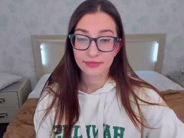 Alishamurray Chaturbate stream image from December 20, 2024