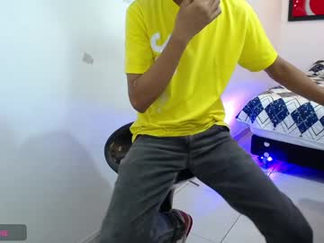 Andressdean Chaturbate stream image from December 20, 2024